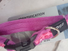 Load image into Gallery viewer, Rogz Classic Fashion Dog Collar Wild Heart 3 sizes