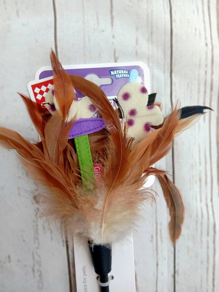 Gigwi Feather Teaser Cat Wand with Natural Feathers and Handle